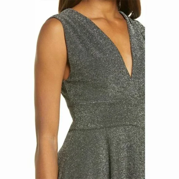 NWT Fraiche by J Metallic Shimmer Deep V-Neck Fit & Flare Minidress Silver Black - Picture 2 of 8